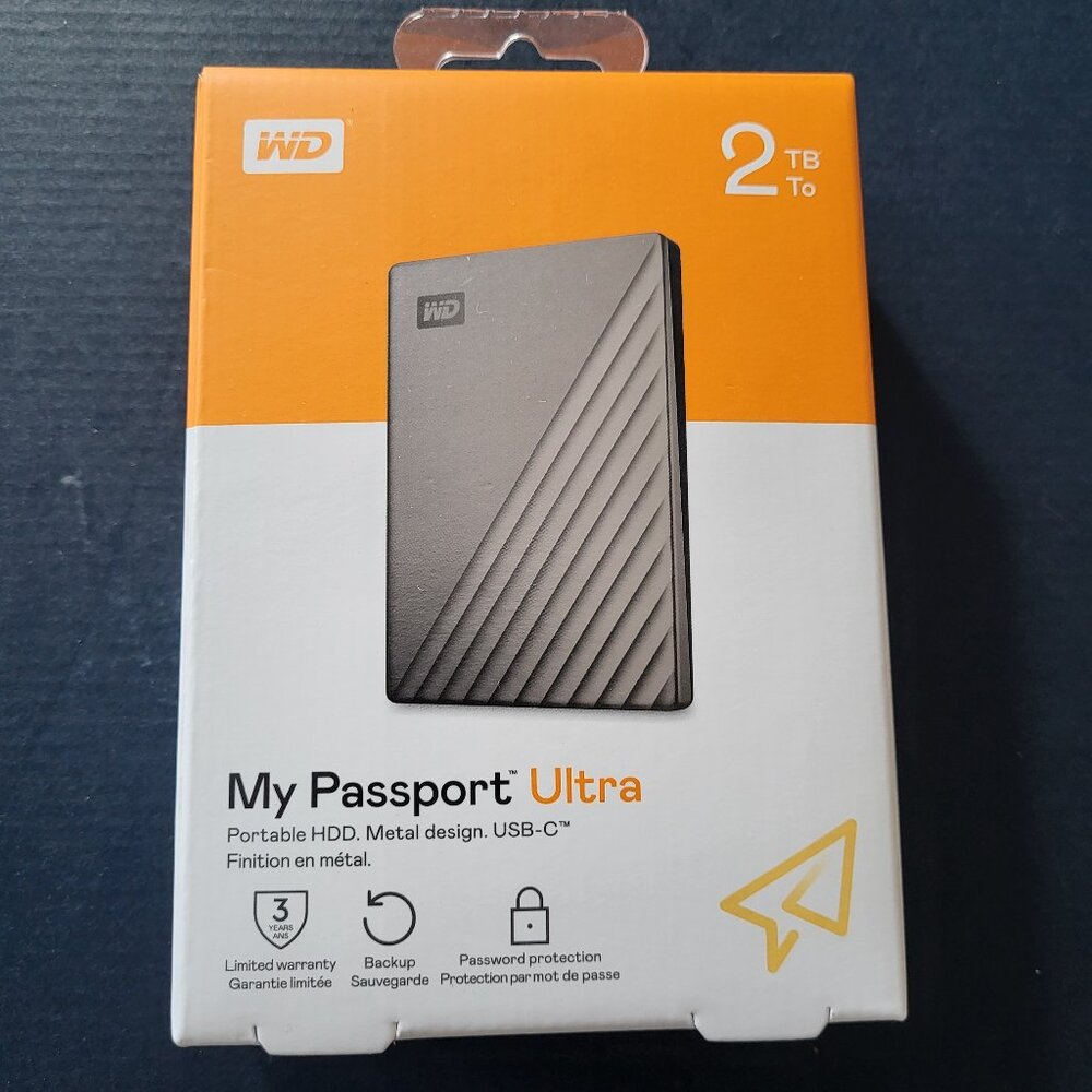 Passport WD 2TB My Passport Ultra, Silver, Portable External Hard Drive NIB
